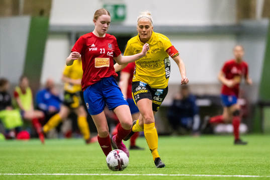Sävedalens Elise Larsson Löfnertz och Elfsborgs Ellen