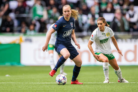 Eskilstunas Noor Hoelsbrekken Eckhoff och Hammarbys Hanna