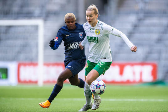 Eskilstunas Ngozi Sonia Okobi-Okeoghene och Hammarbys Eva
