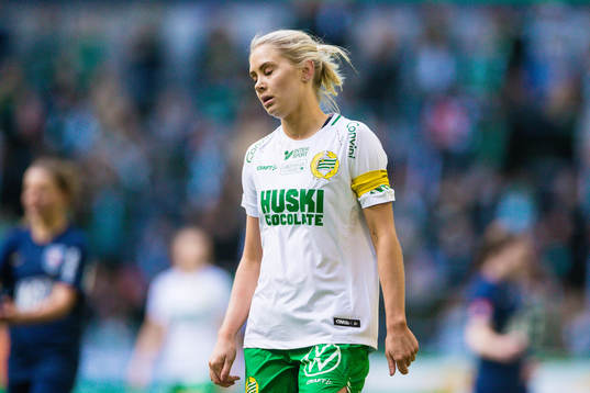 Hammarbys Alice Carlsson deppar