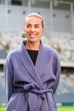Viasat Sports Petronella Ekroth i TV-studion