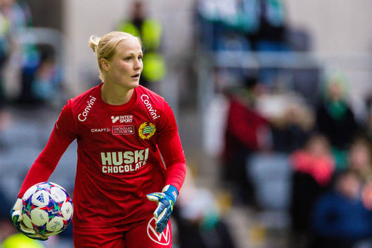 Hammarbys målvakt Kathrine Larsen