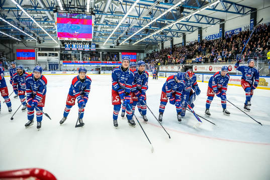 Oskarshamns spelare jublar
