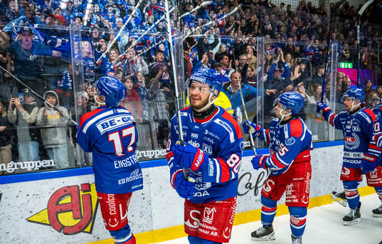 Oskarshamns spelare jublar