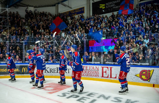 Oskarshamns spelare jublar