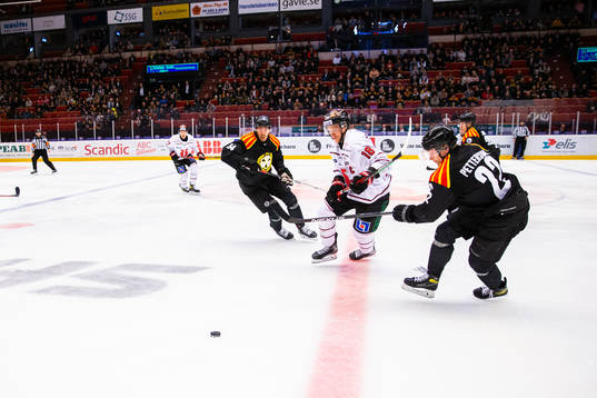 Örebros Rodrigo Abols och Brynäs Adam Pettersson