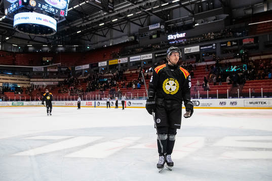 Brynäs Nick Olesen deppar