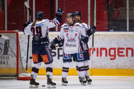 Linköpings Lisa Östrup jublar