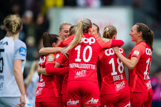 Elisabeth Terland of Brann celebrates