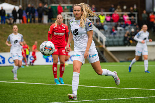 Kristina Herfindal Grøndal of Arna-Bjørnar