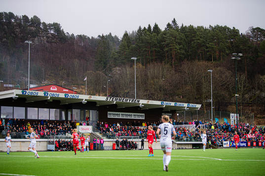 Stemmemyren Stadion