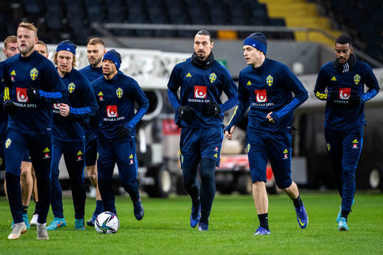Emil Forsberg, Zlatan Ibrahimovic and Victor Nilsson