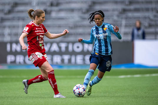 Piteås Fanny Andersson och Djurgårdens Linda Maserame