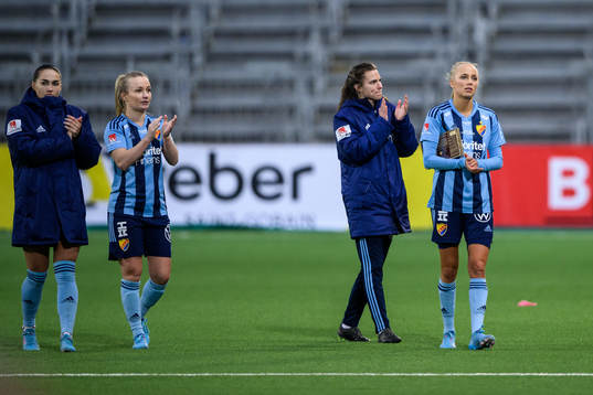 Djurgårdens Sara Lilja Vidlund (h) deppar