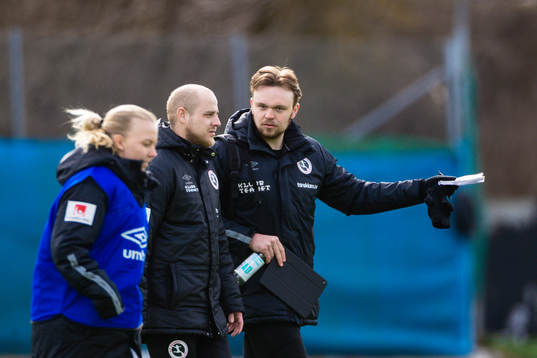 Örebros tränare Rickard Johansson och assisterande