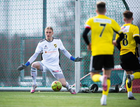 IFK Hässleholms målvakt Carl Lundahl Persson i