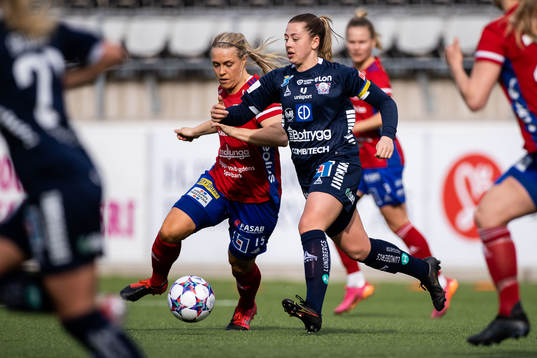 Vittsjös Nellie Persson och Linköpings Cornelia Kapocs