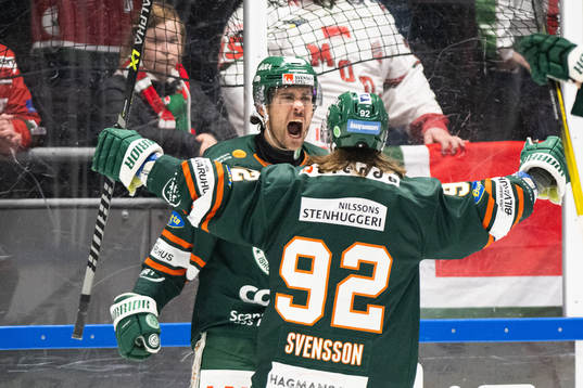 Kristianstads Trevor Cheek jublar