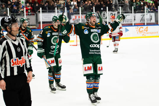 Kristianstads Erik Flood jublar