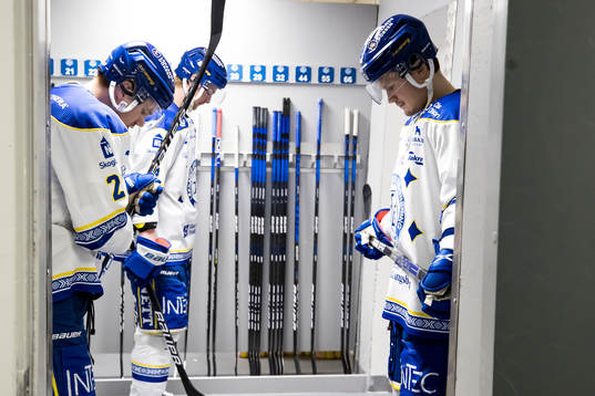 Leksands Tobias Ekberg och Leksands Linus Andersson innan