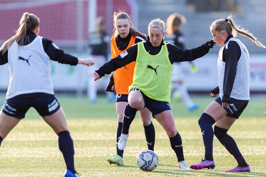 Rosengårds Bea Sprung och Mia Persson