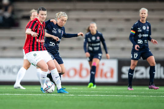 Brommapojkarnas Frida Boriero och Rosengårds Mia Persson