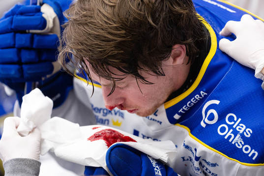 Leksands Justin Kloos har ont