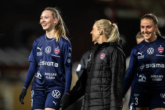 Rosengårds Cajsa Rubensson, Mia Persson och Gudrun