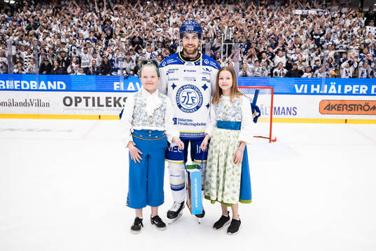 Leksands Oskar Lang utsedd till matchens lirare