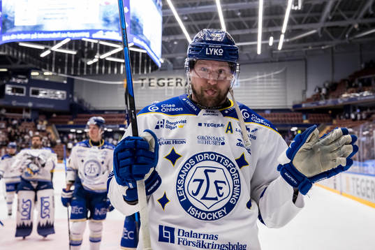 Leksands Jonas Ahnelöv  jubel