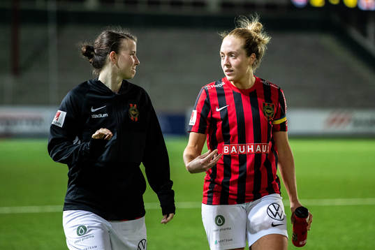 Brommapojkarnas Frida Boriero och Alice Ahlberg