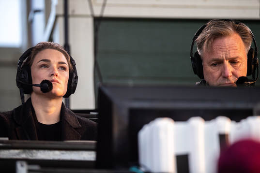 Viaplays kommentator Saga Fredriksson & Henrik Strömblad