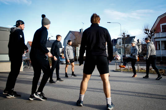 Brynäs värmer upp