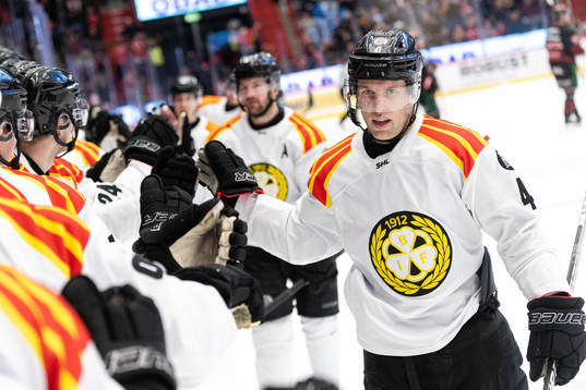 Brynäs Greg Scott jublar
