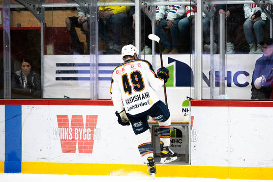 Djurgårdens Rhett Rakhshani utvisas