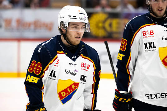 Djurgårdens Emil Berglund deppar