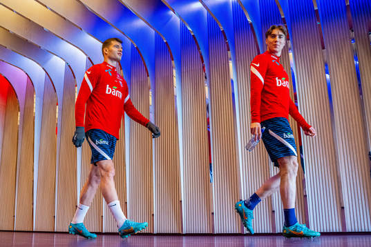 Alexander Sørloth and Kristian Thorstvedt of the Norwegian