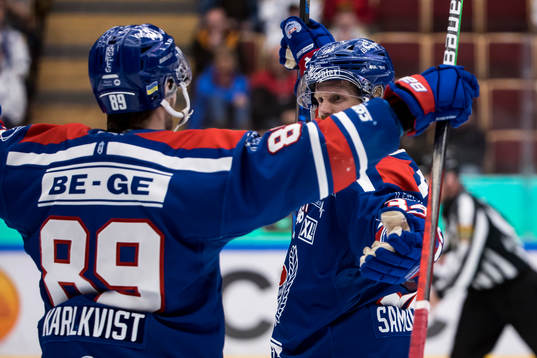 Oskarshamns Philip Samuelsson jubel