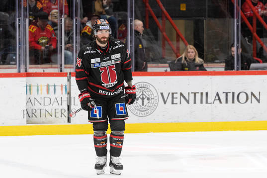Örebros Nick Ebert deppar