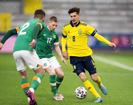 Ross Tierney of Ireland and Armin Gigovic of Sweden