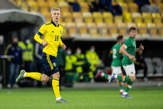 Carl Gustavsson of Sweden