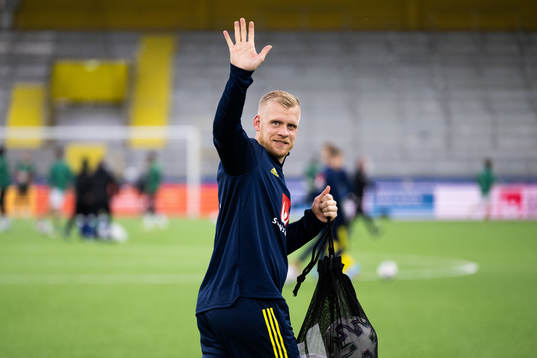 Linus Eriksson goalkeeper trainer of Sweden