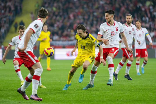 Kristoffer Olsson of Sweden against Jakub Moder of Poland