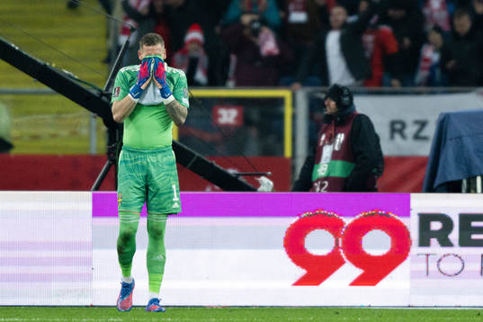 Goalkeeper Robin Olsen of Sweden looks dejected