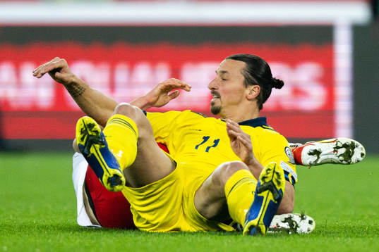 Zlatan Ibrahimovic of Sweden against Krystian Bielik of