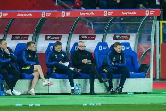 head coach Janne Andersson and assistant coach Peter