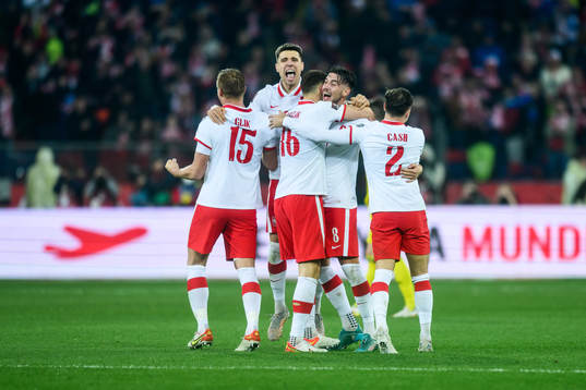 Kamil Glik, Krystian Bielik, Jakub Moder and Matty Cash of