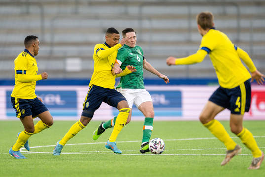 Amin Sarr of Sweden and Conor Coventry of Ireland