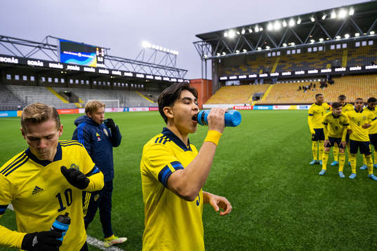Hampus Finndell and Eric Kahl of Sweden