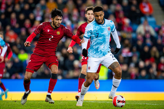 Hovhannes Nazaryan of Armenia and Joshua King of Norway